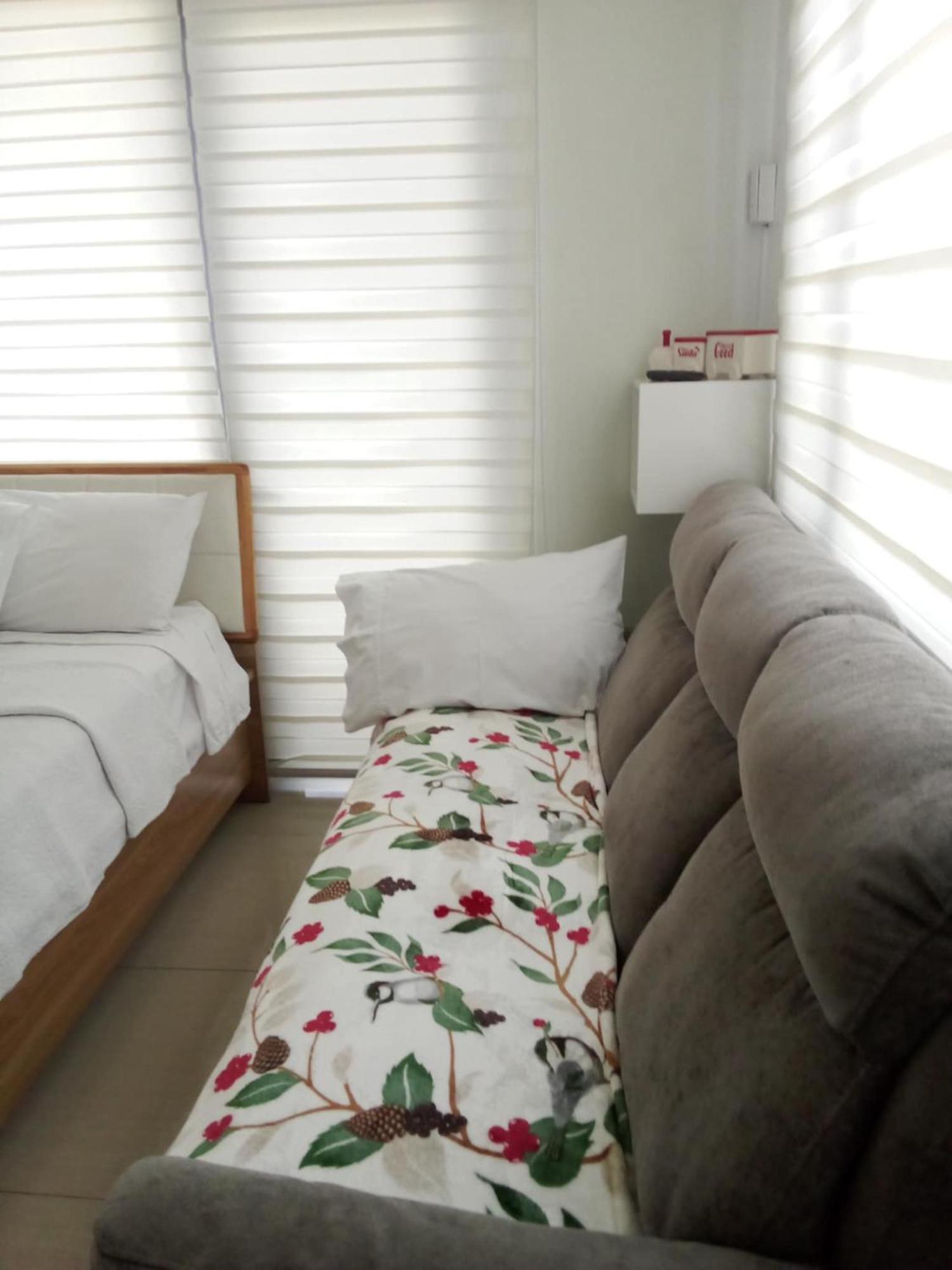 The Splendor Comfortable Living By Awsom Phil Pasay Eksteriør billede